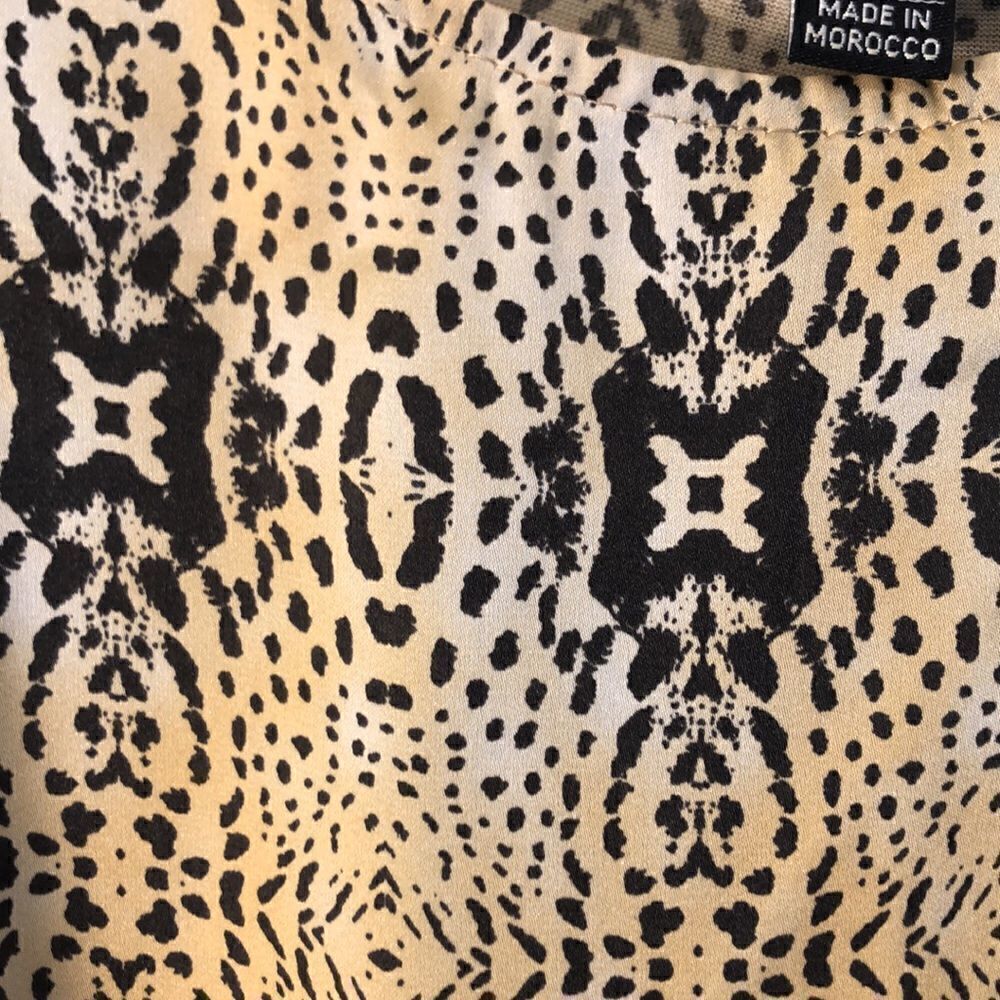 MNG BY MANGO PRINT SLEEVELESS top size 8 PREWORN - Picture 4 of 15